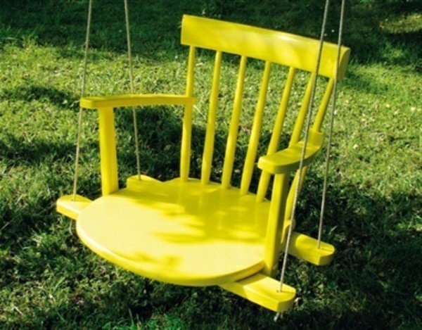 Вы могли себе представить, что такое можно делать из простого и старого бабушкиного стула?